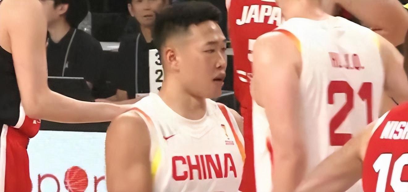 日本男篮恶人先告状，郭士强遭篮联审查，杨瀚森、王俊杰确定回归